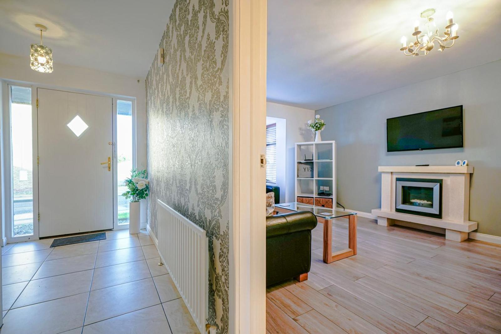 3 Bed House, Quiet Location Close To Bangor Bagian luar foto